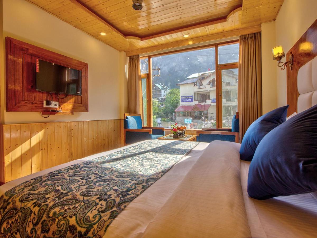 Swastik Grand Manali Hotel ภายนอก รูปภาพ
