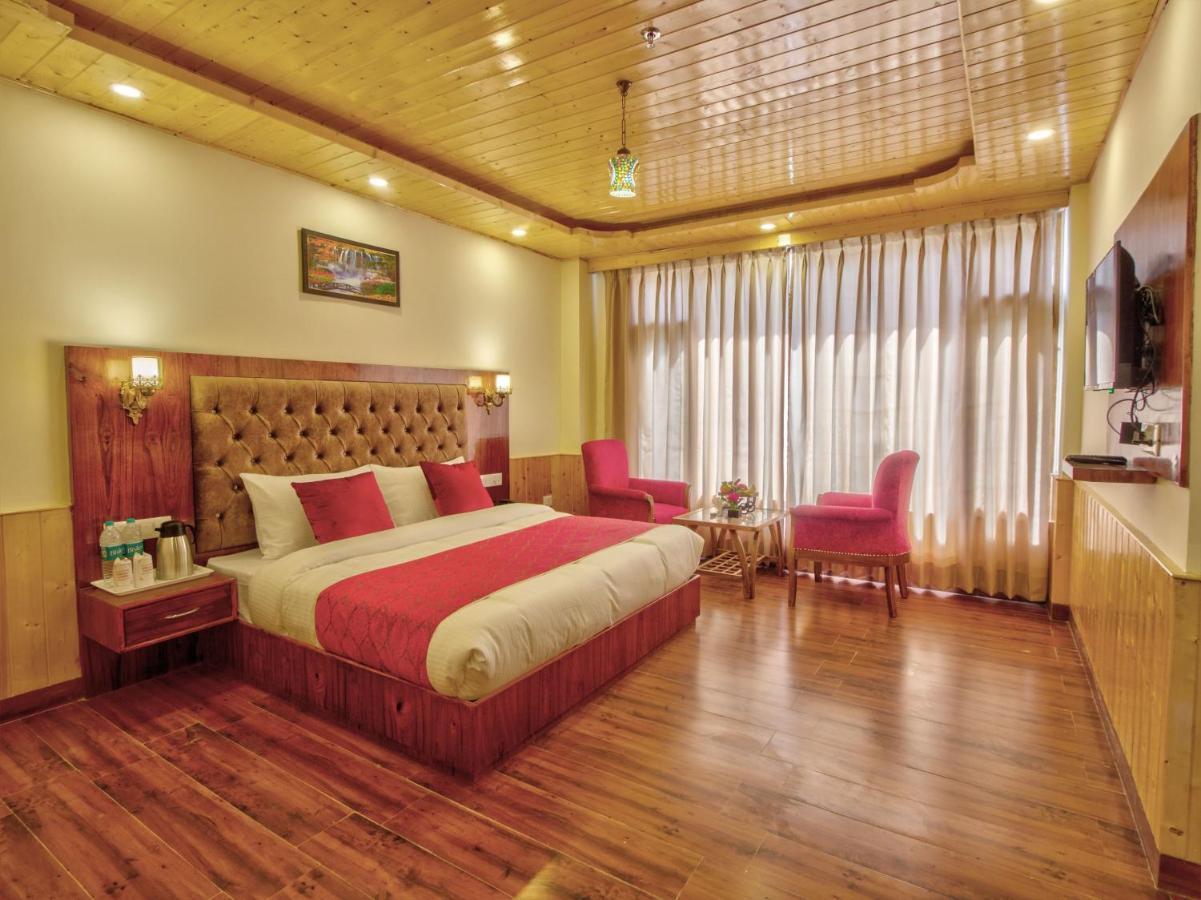 Swastik Grand Manali Hotel ภายนอก รูปภาพ