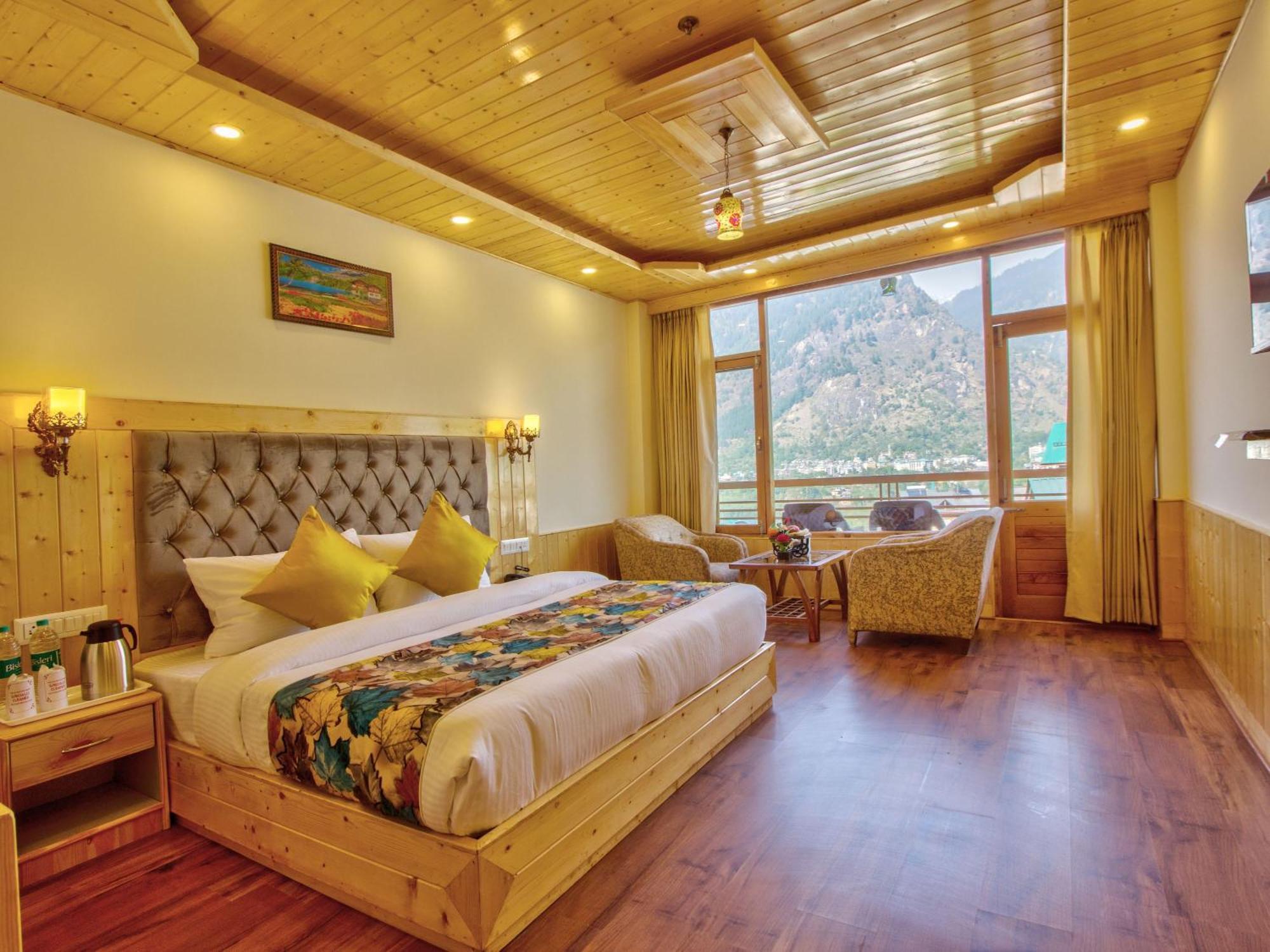 Swastik Grand Manali Hotel ภายนอก รูปภาพ